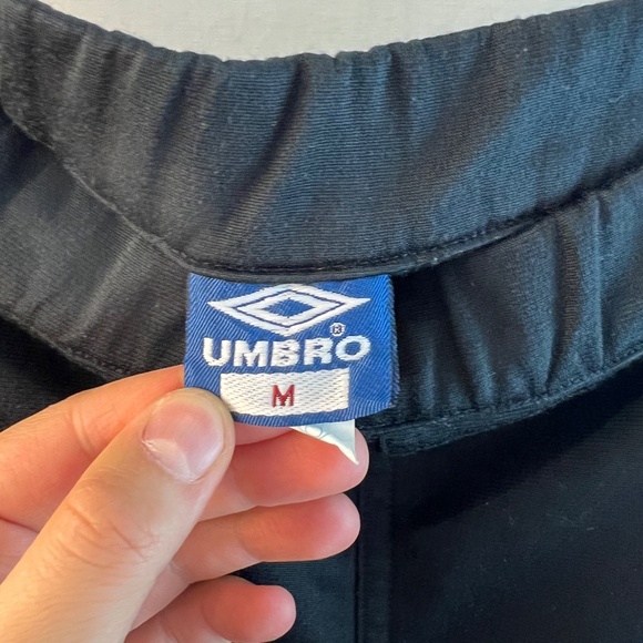 Vintage UMBRO Tearaway Pants - Size Medium - Adjustable Waist Size - Unisex/Rare - Picture 6 of 10